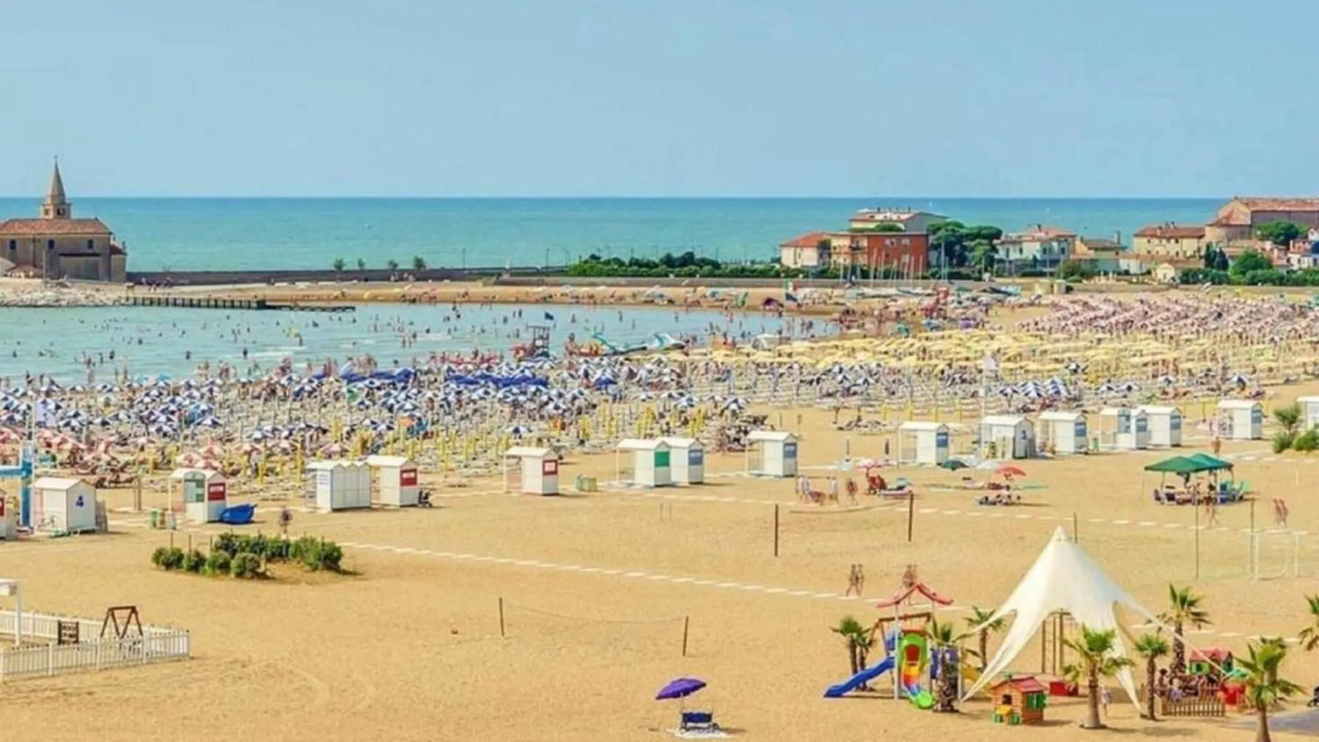 Apartment In Porto Santa Margherita Ve Italien